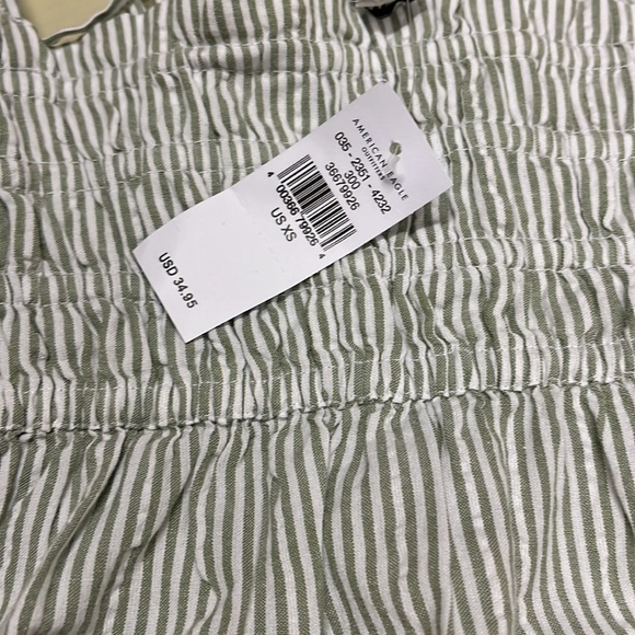 AE tank top with adjustable straps - Picture 2 of 4